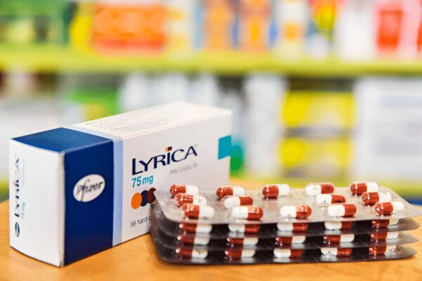 Buy Lyrica 15mg (Pregabalin) Online – Nerve Pain & Anxiety Relief